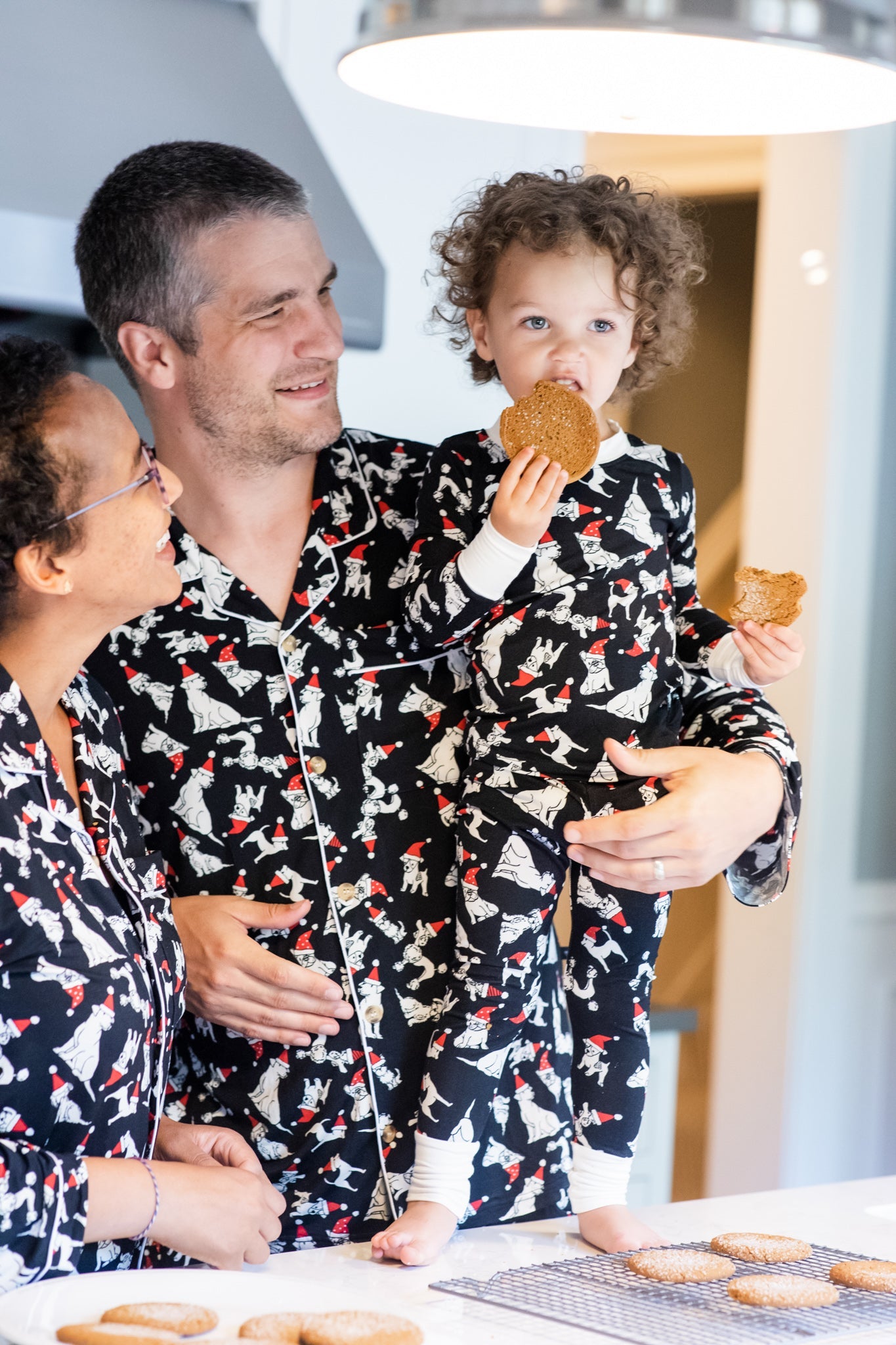 Santa Paws Two-Piece Bamboo Pajamas - Peregrine Kidswear - 12-18M