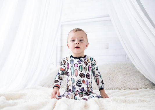 The Benefits of Bamboo Clothing for Children: Softness, Durability, and Hypoallergenic Properties - Peregrine Kidswear