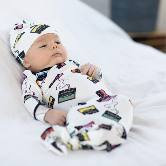 Bright Cassettes Bamboo Knotted Newborn Gown + Hat Set